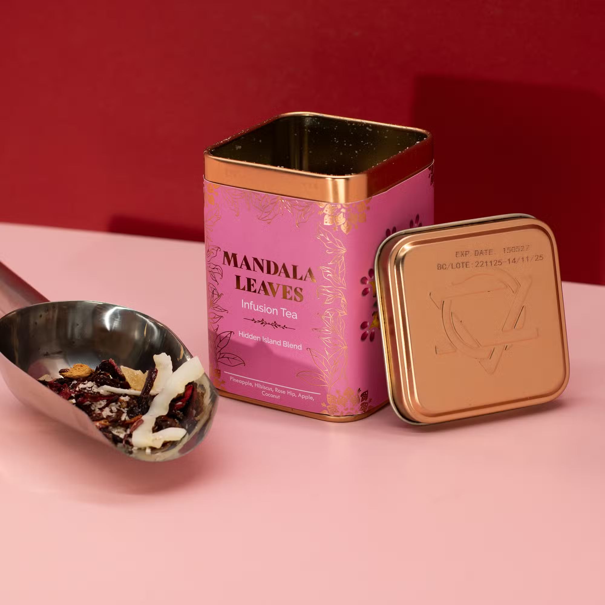 The Lunar Calm Ritual Set | Amethyst Crystal Infuser, Tarot Candle & Black Cherry Bath Gift